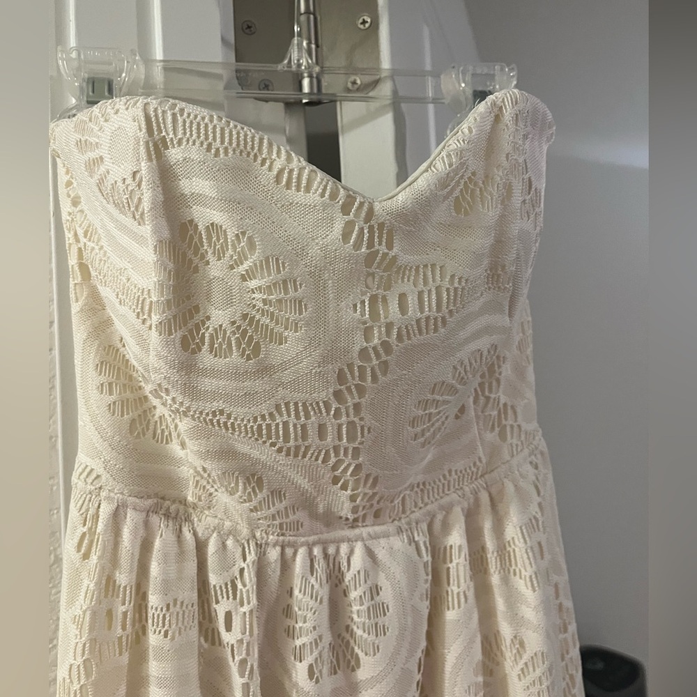 Dainty Hooligan Cream Lace Strapless Dress